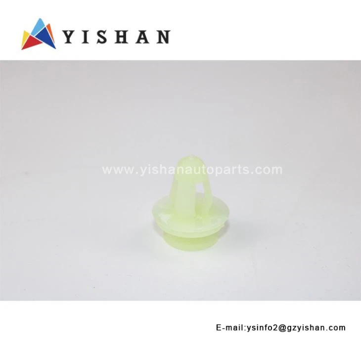 3 High performance auto parts Grille Retainer Clips
